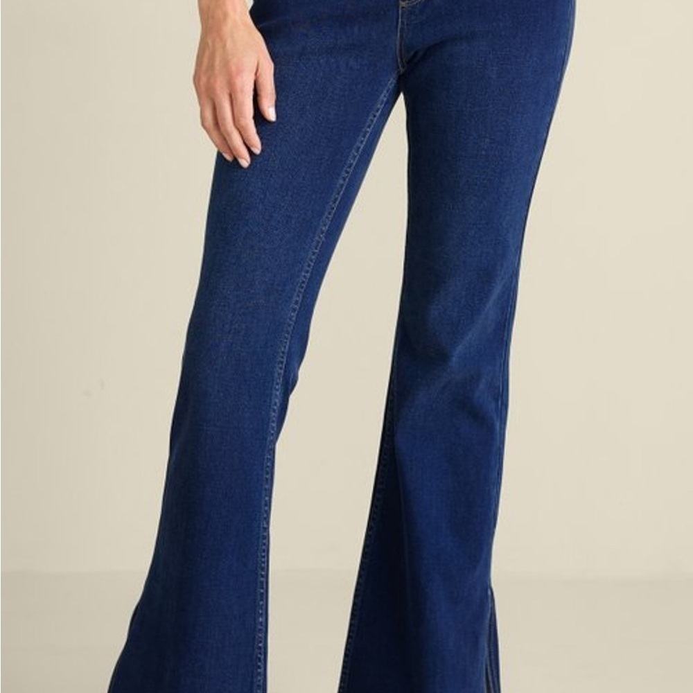 Soft Surroundings Boho chic Flare Split V Tummy Control Straight Leg Jeans‎ - Picture 9 of 9